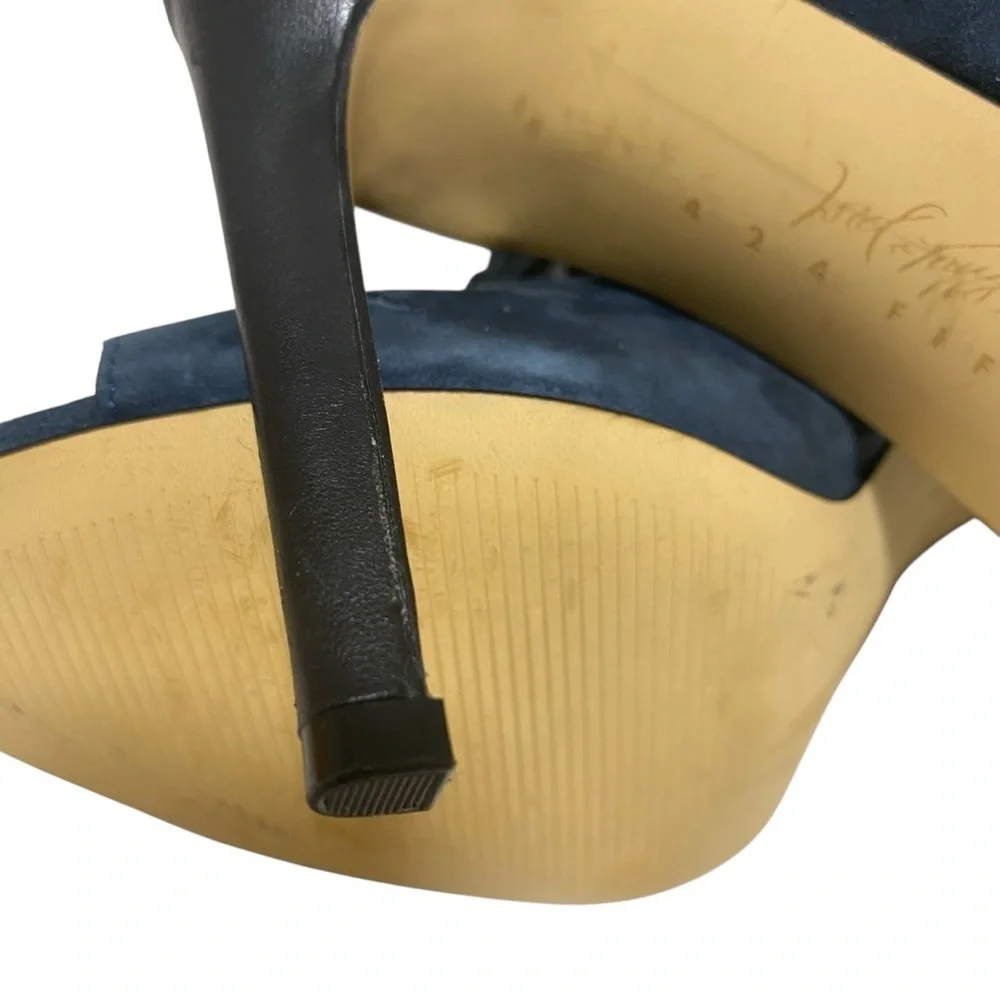 Lord & Taylor Florynce Blue Suede Heeled Gladiator - 7.5 - China